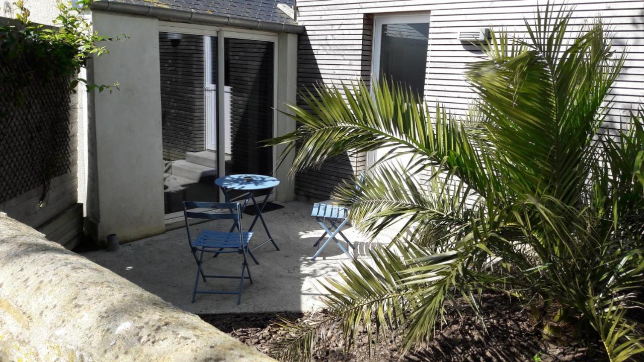 la chambre ô z'amis Longues-sur-Mer Extérieur photo